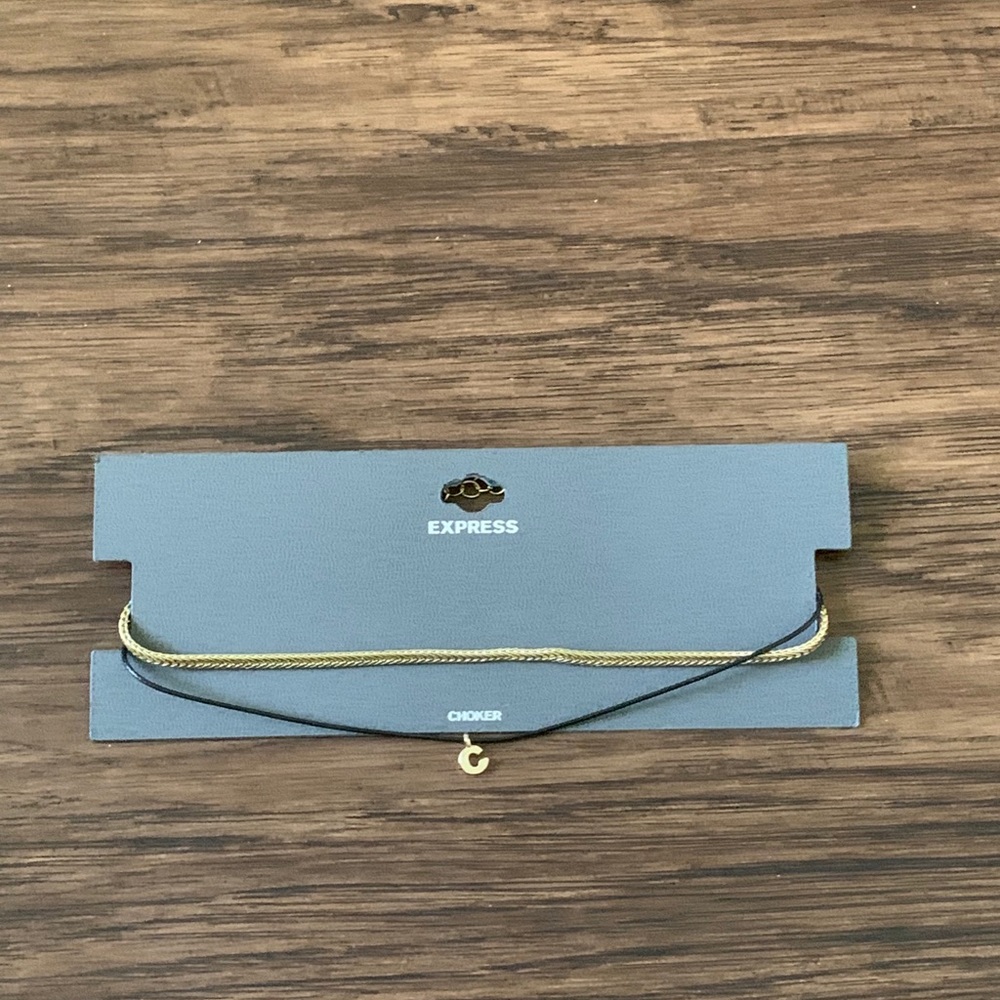 Express beautiful choker necklace letter C